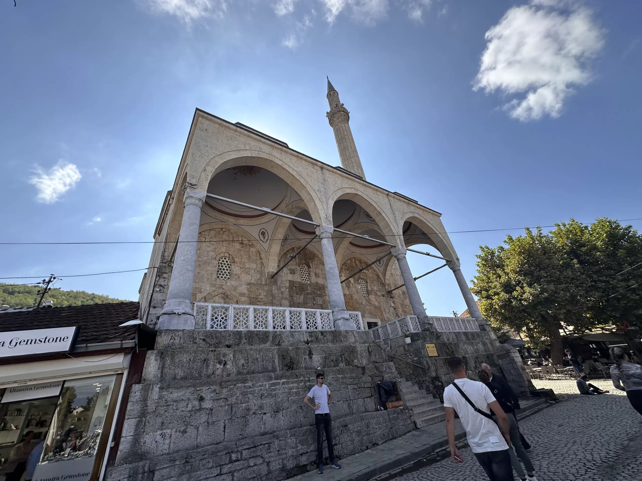 Visitar la Mezquita de Sinan Pasha