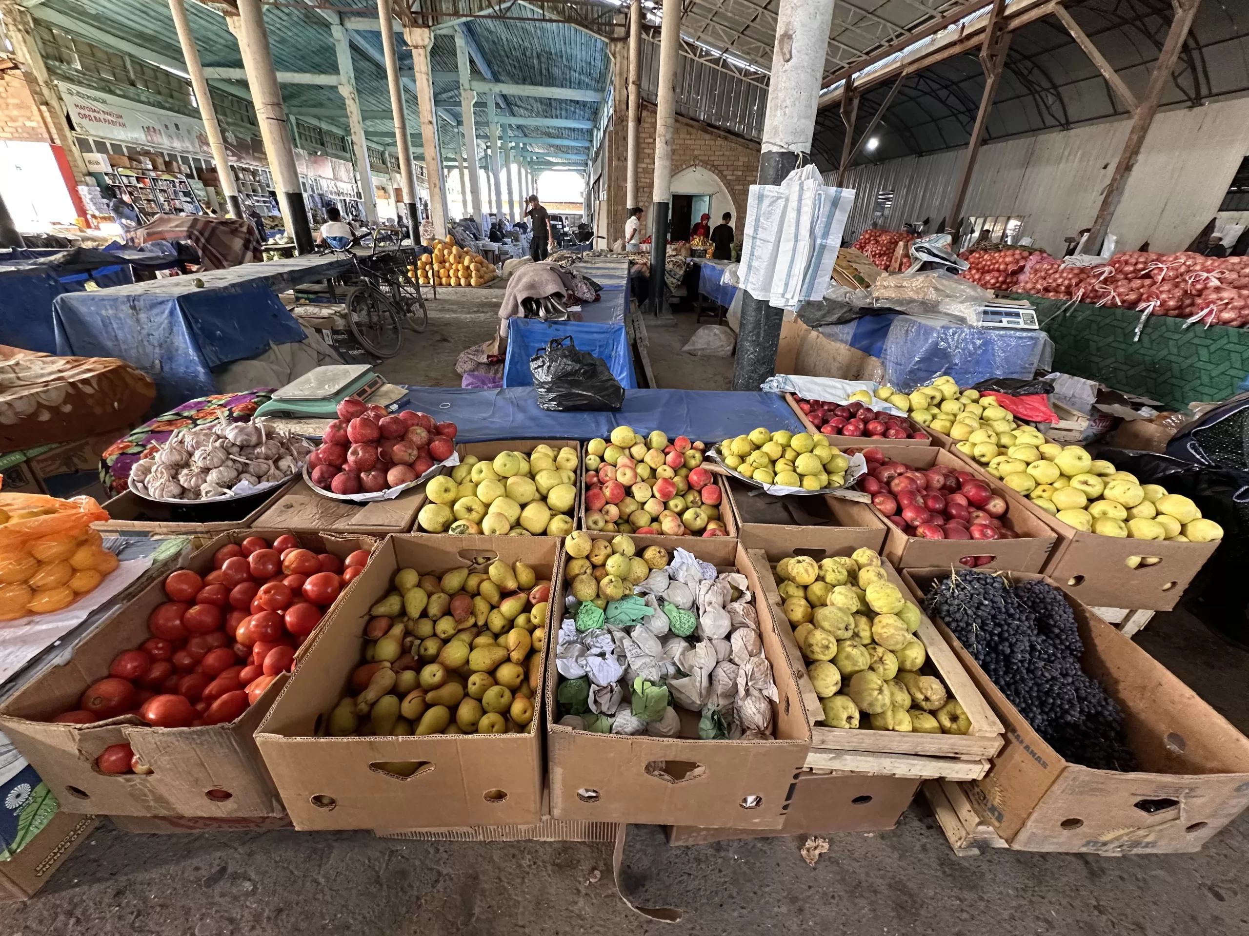 Visitando el bazar en Panjakent