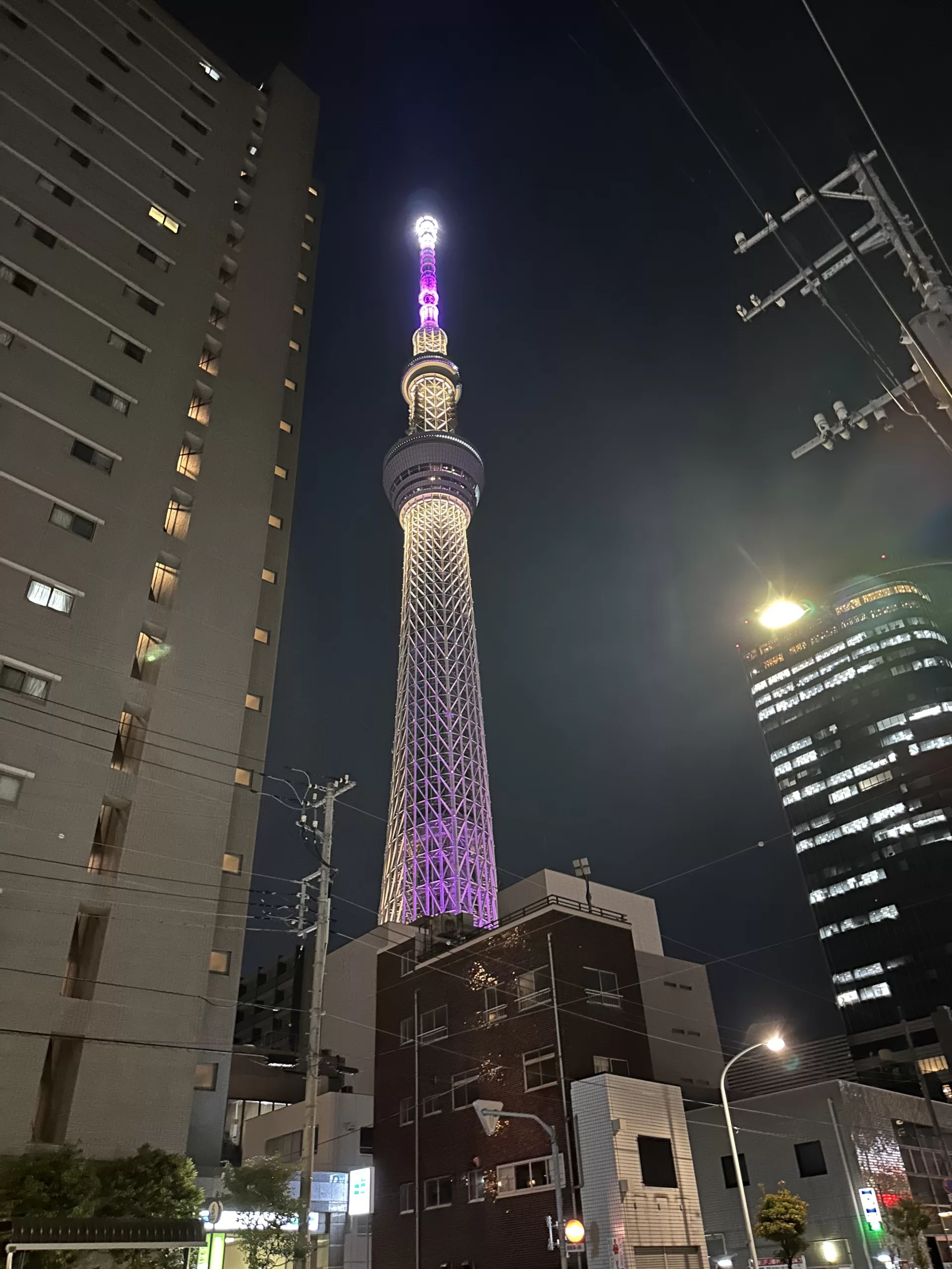 Skytree en Tokio en la noche