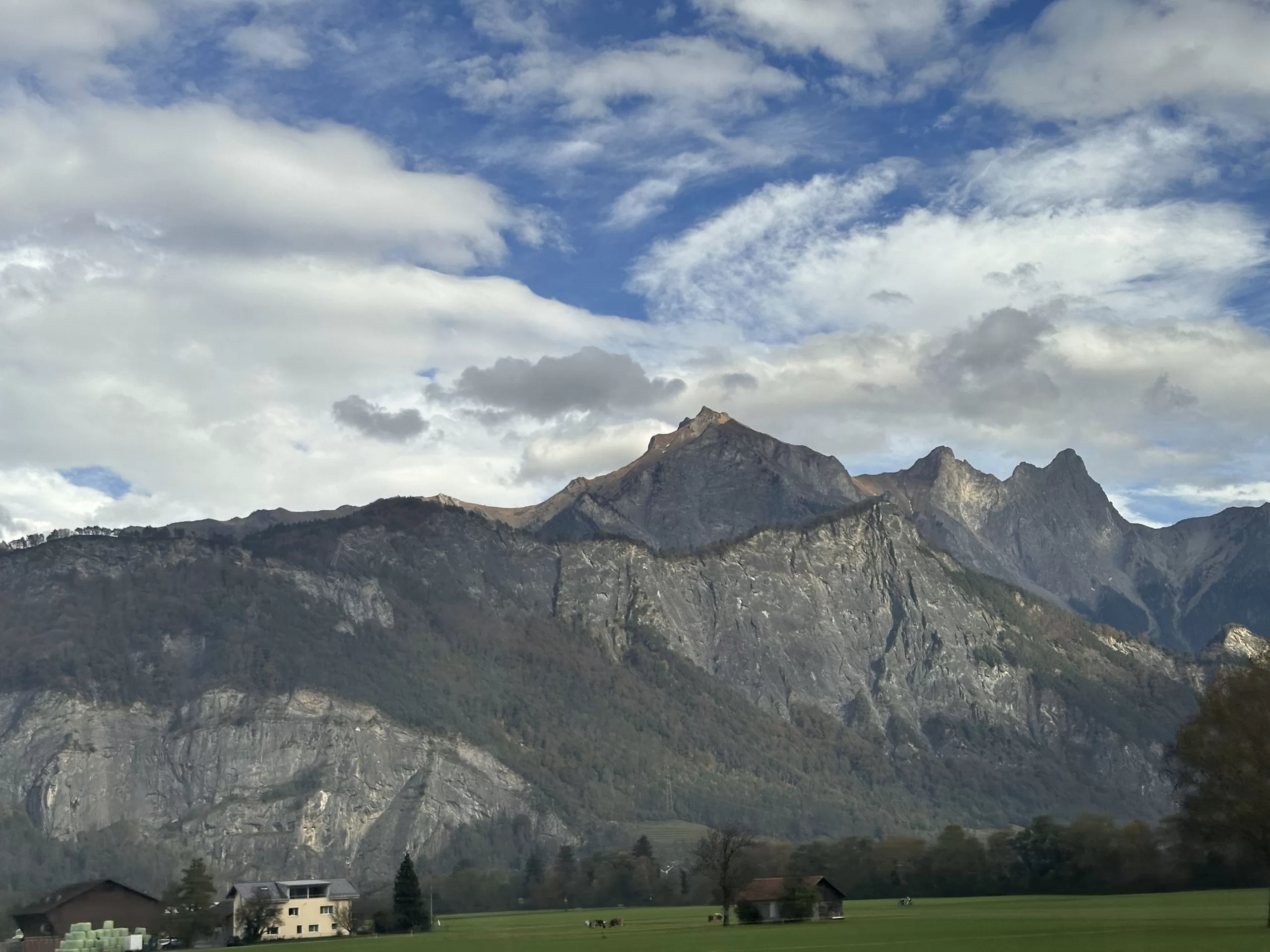 Qué ver en Sargans: Descubrir esta Encantadora Ciudad Suiza