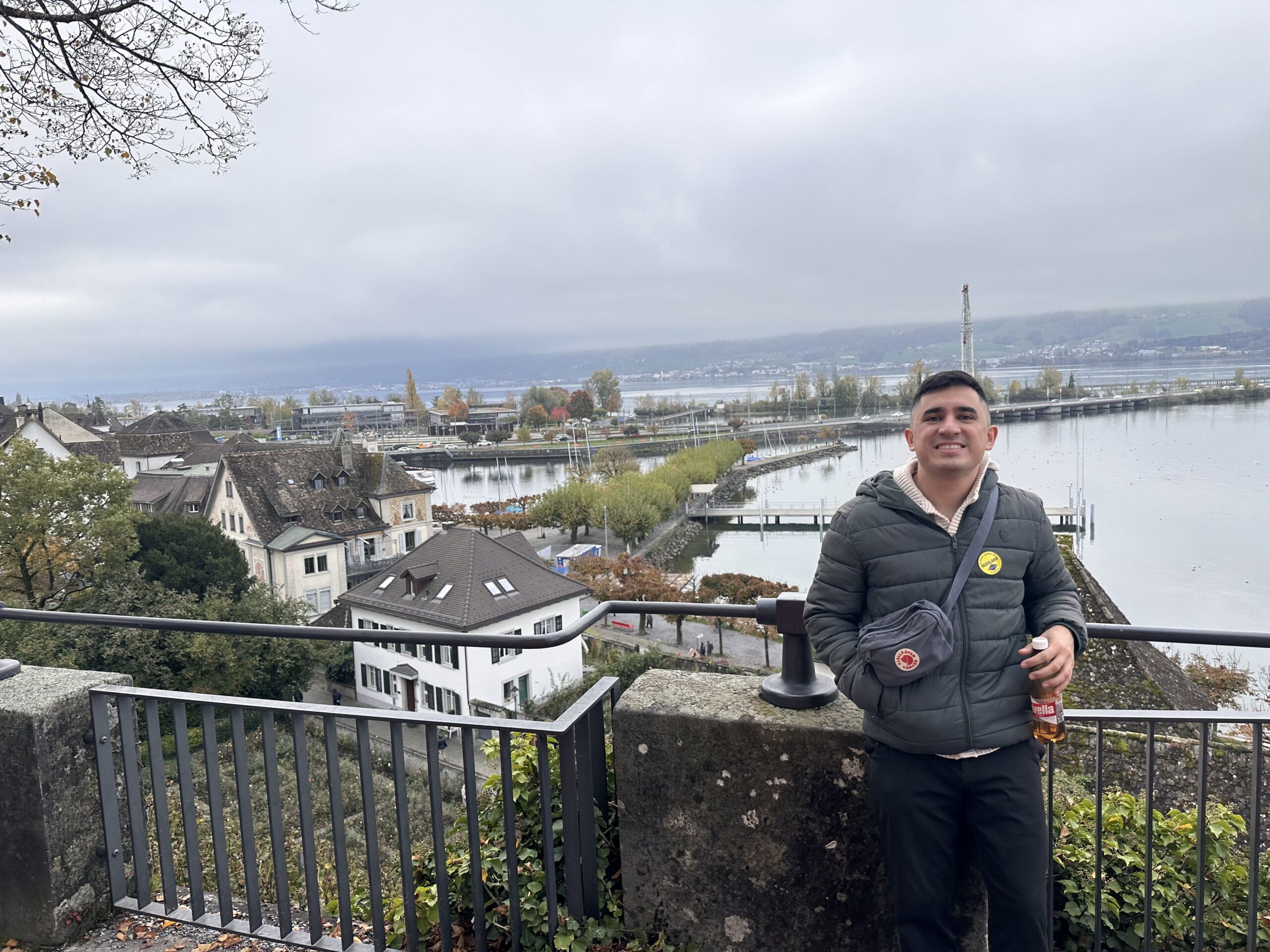 Qué ver en Rapperswil-Jona: Descubre la Ciudad de las Rosas en Suiza
