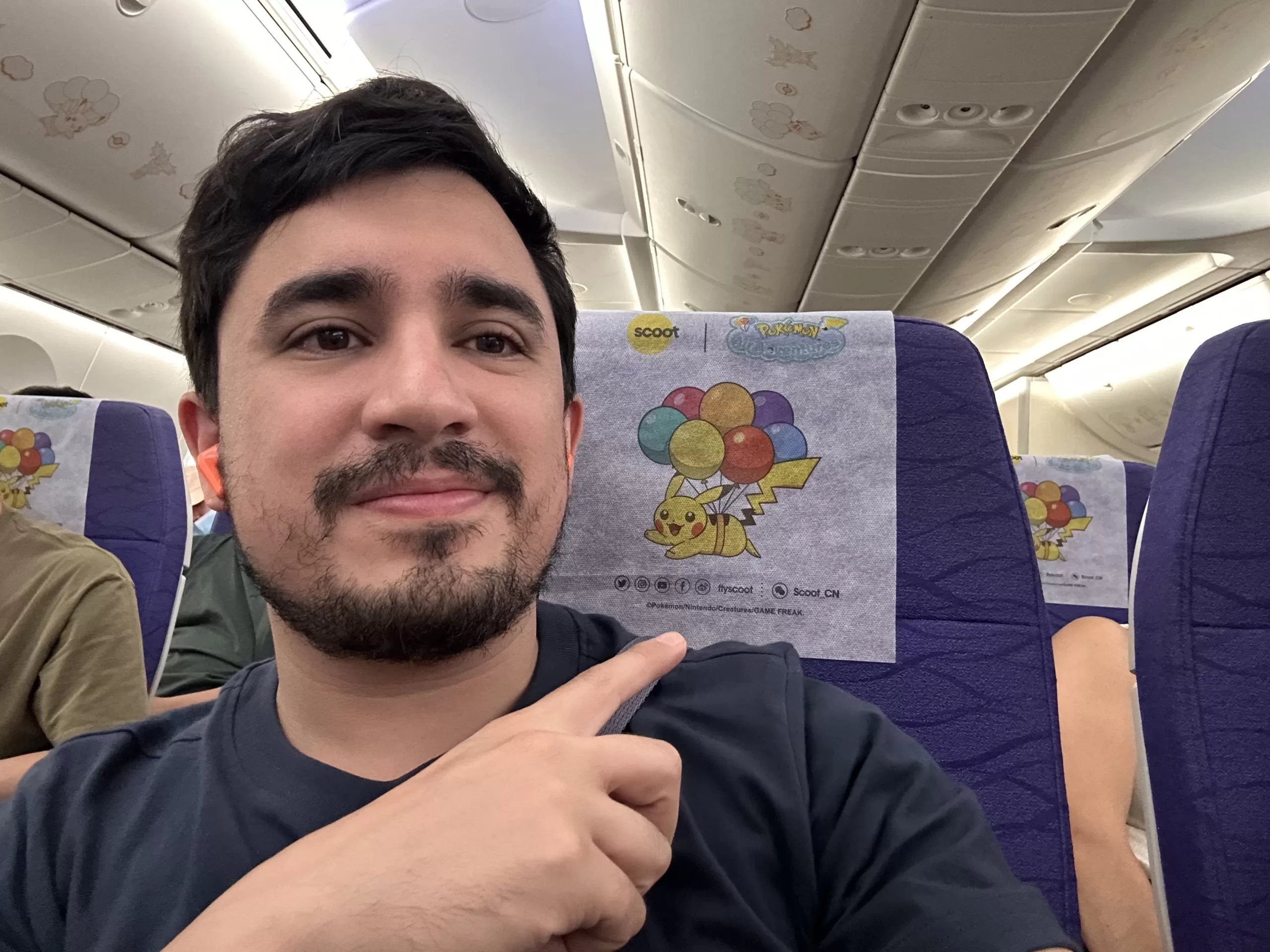 Avión Pokémon de Scoop a Japón