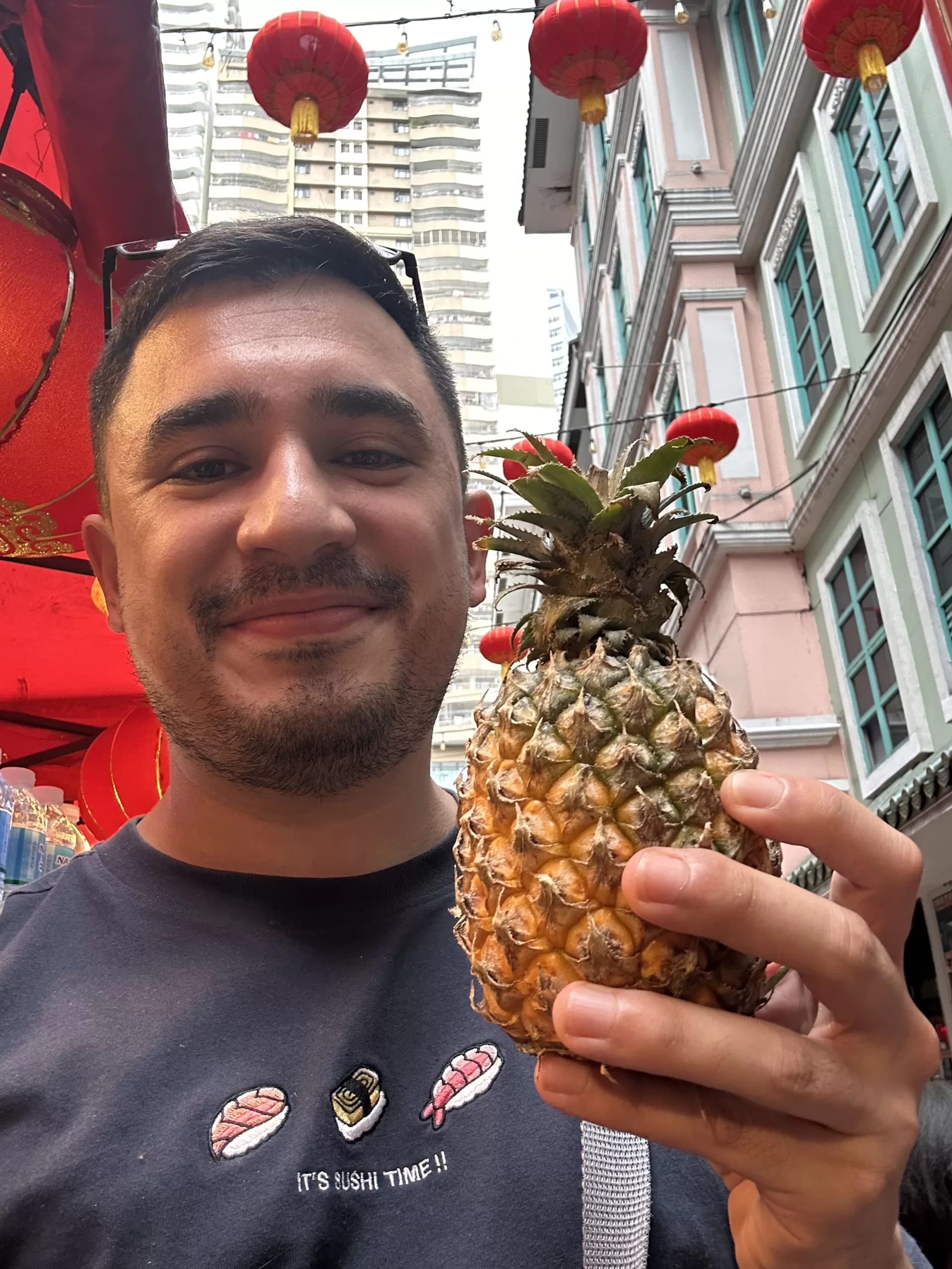 Mini piña en el mercado chino de manila