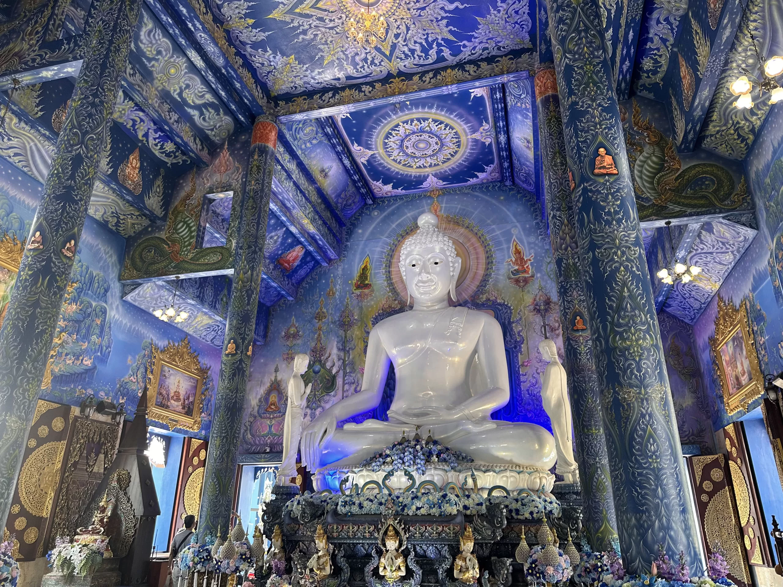 Visitar el Templo Azul en Tailandia -Qué ver en Chiang Rai