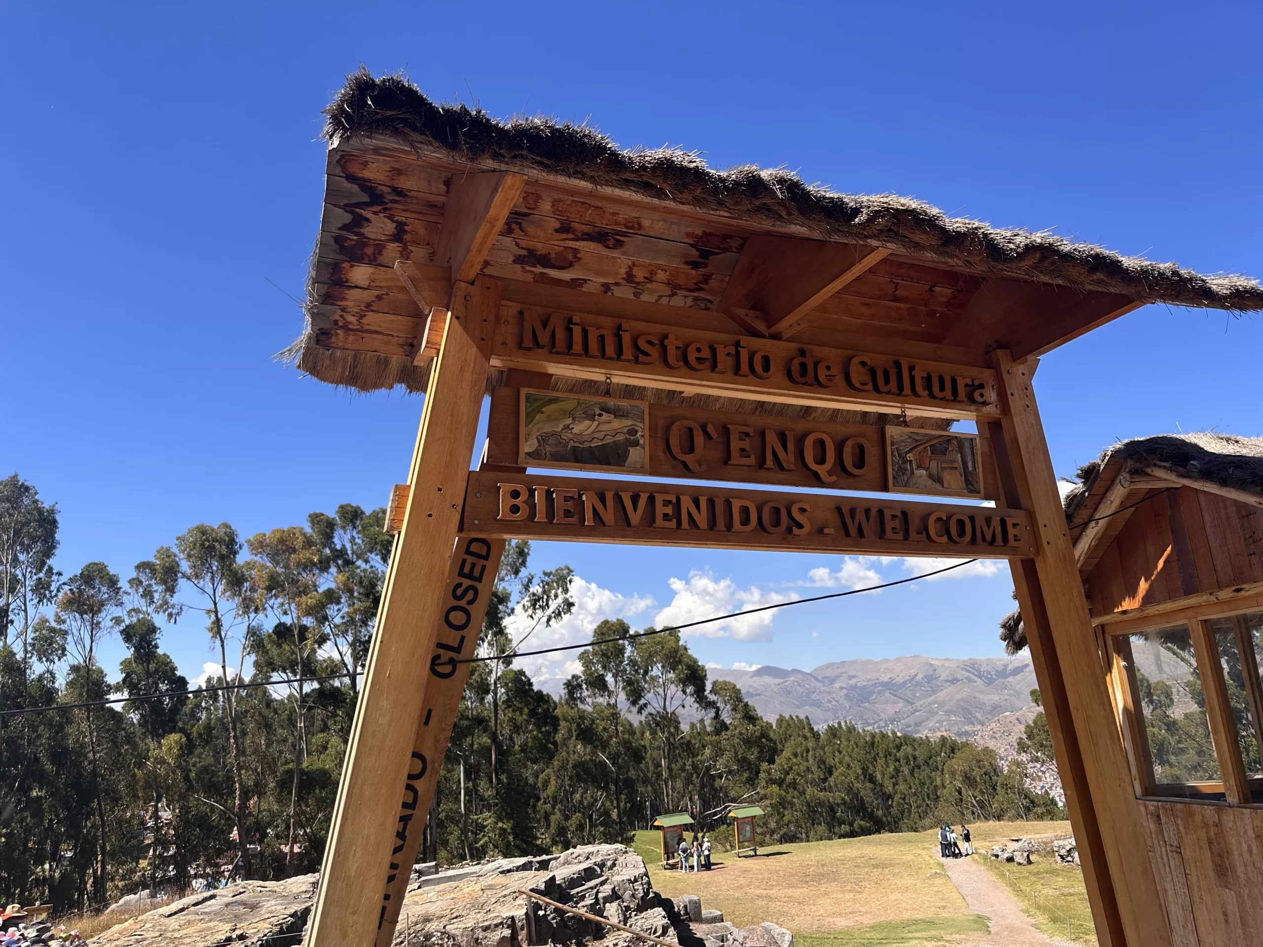 QenQo: Sitio Arqueológico en Cusco