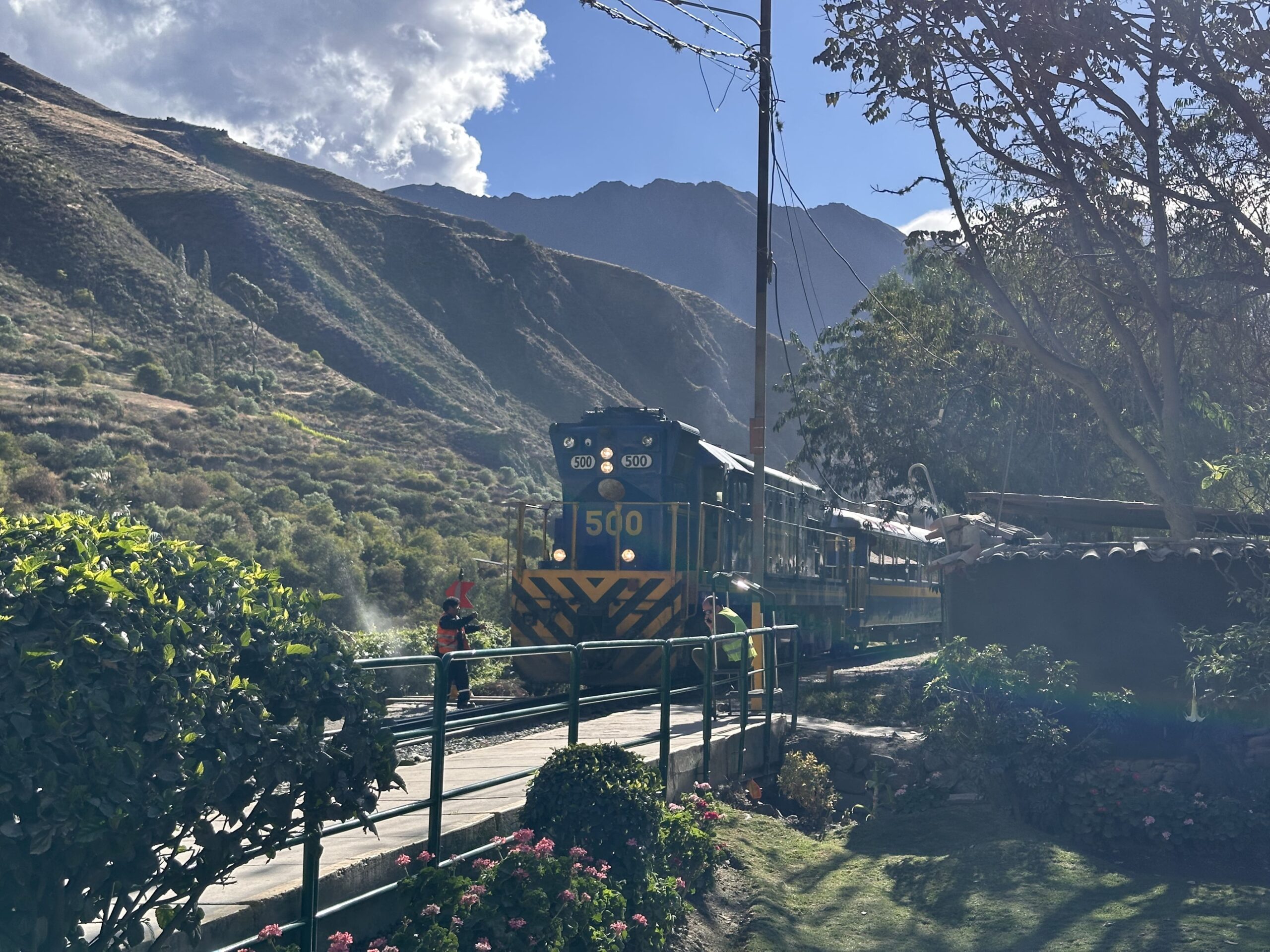 Viaje en tren a Machu Picchu partiendo de Cusco a Aguas Calientes