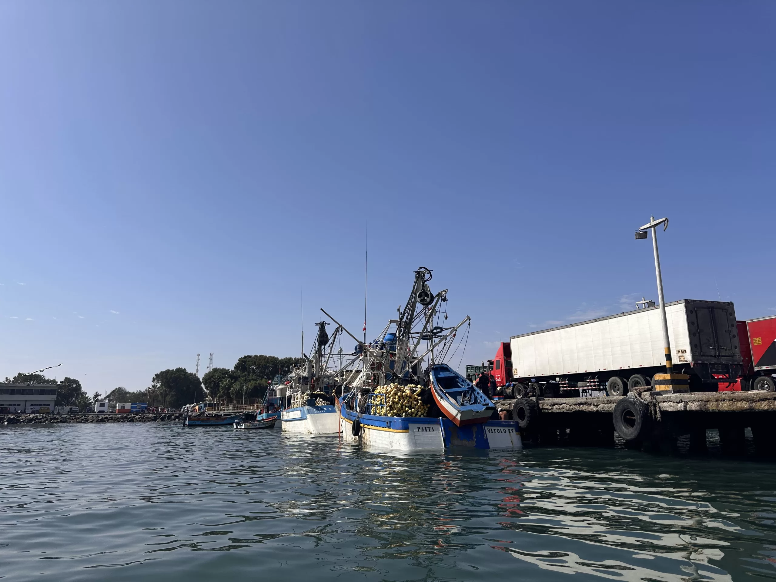 Viaje en bote por Perú