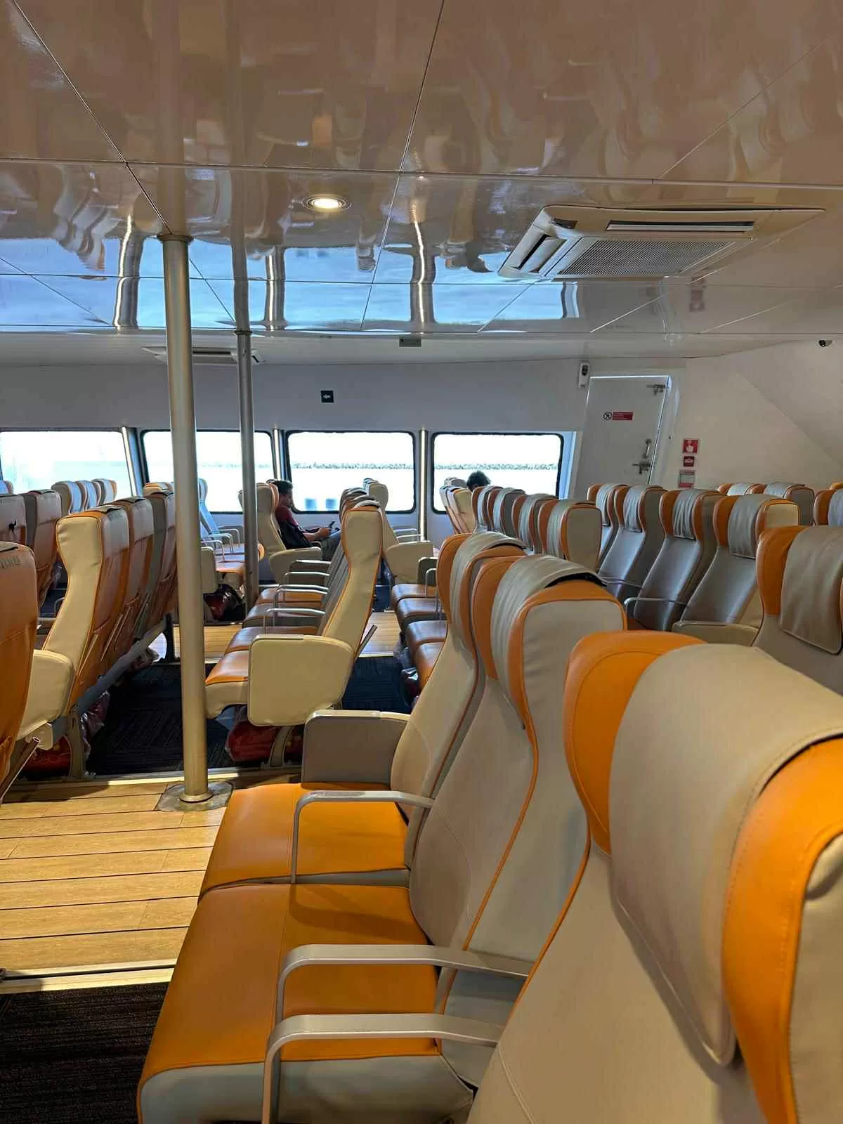 Interior del Ferry de montevideo a buenos aires