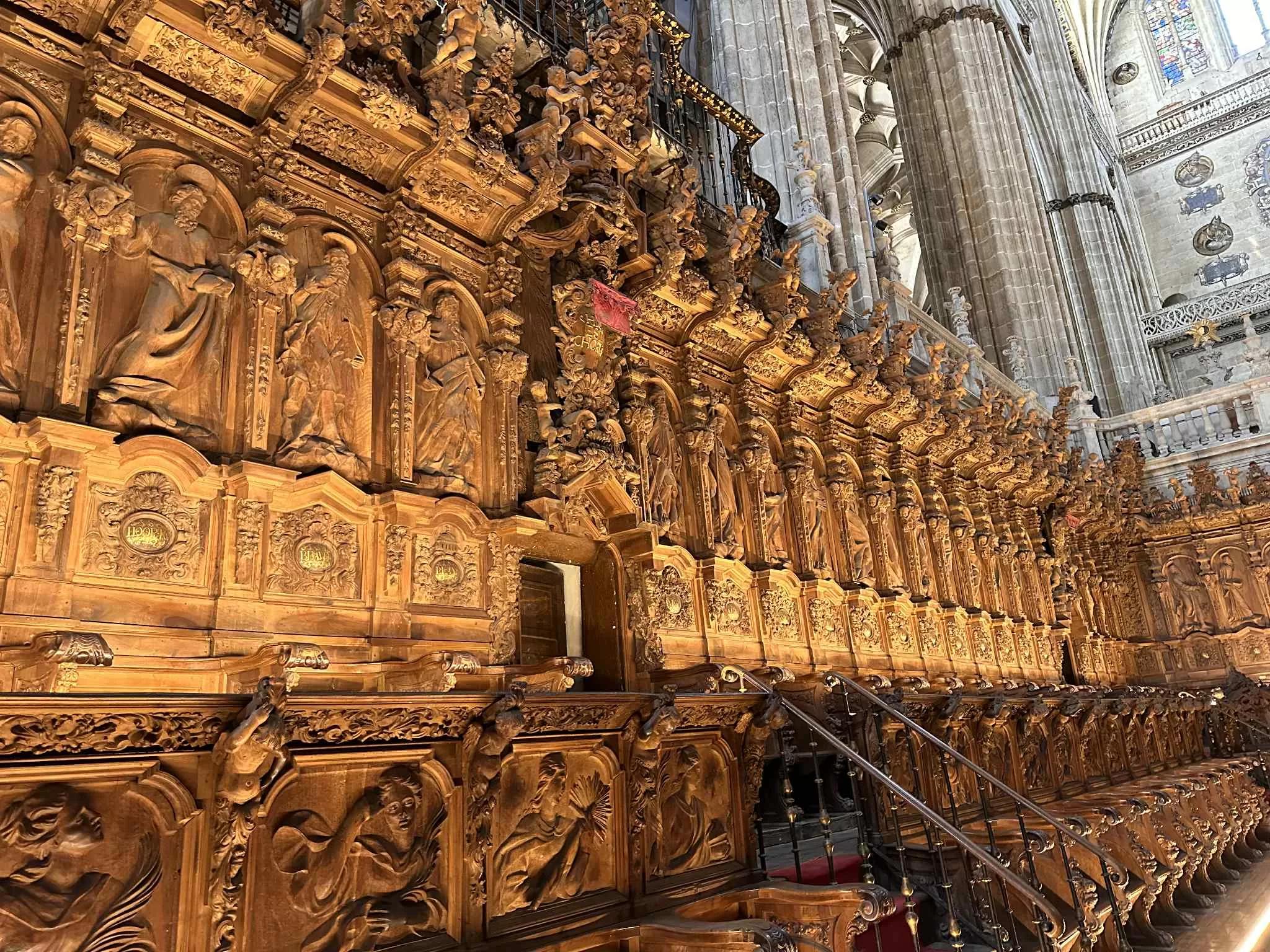 Visita al interior de la catedral de Salamanca