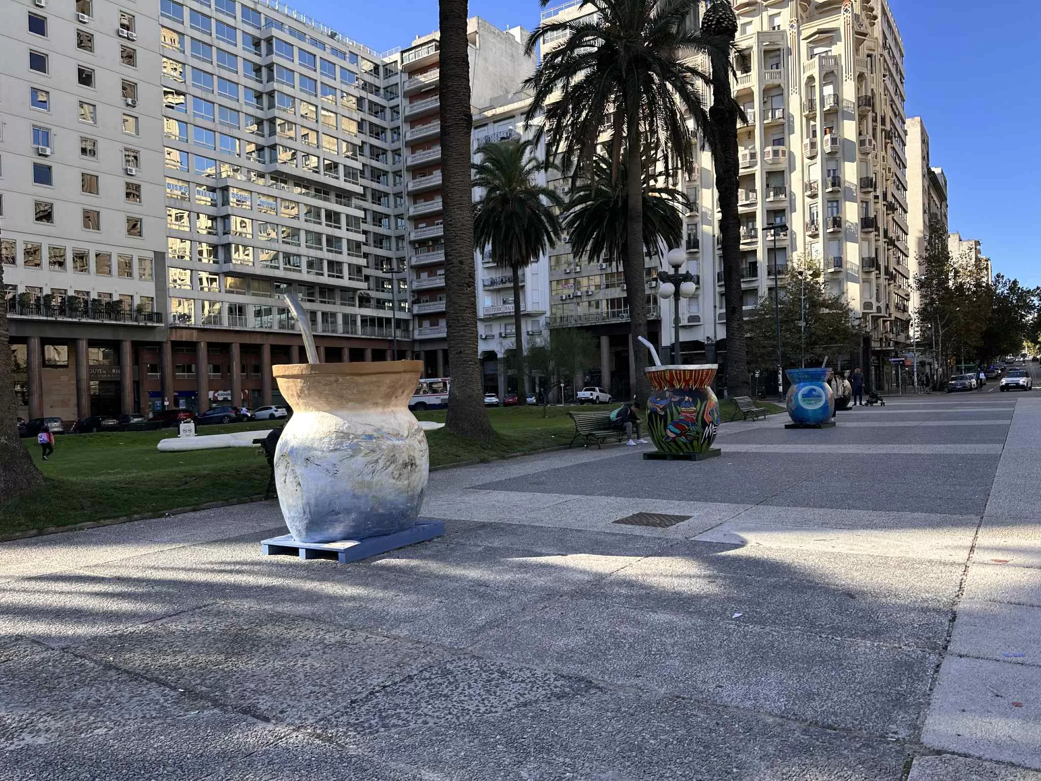 Estatuas de Mate en el centro de la ciudad