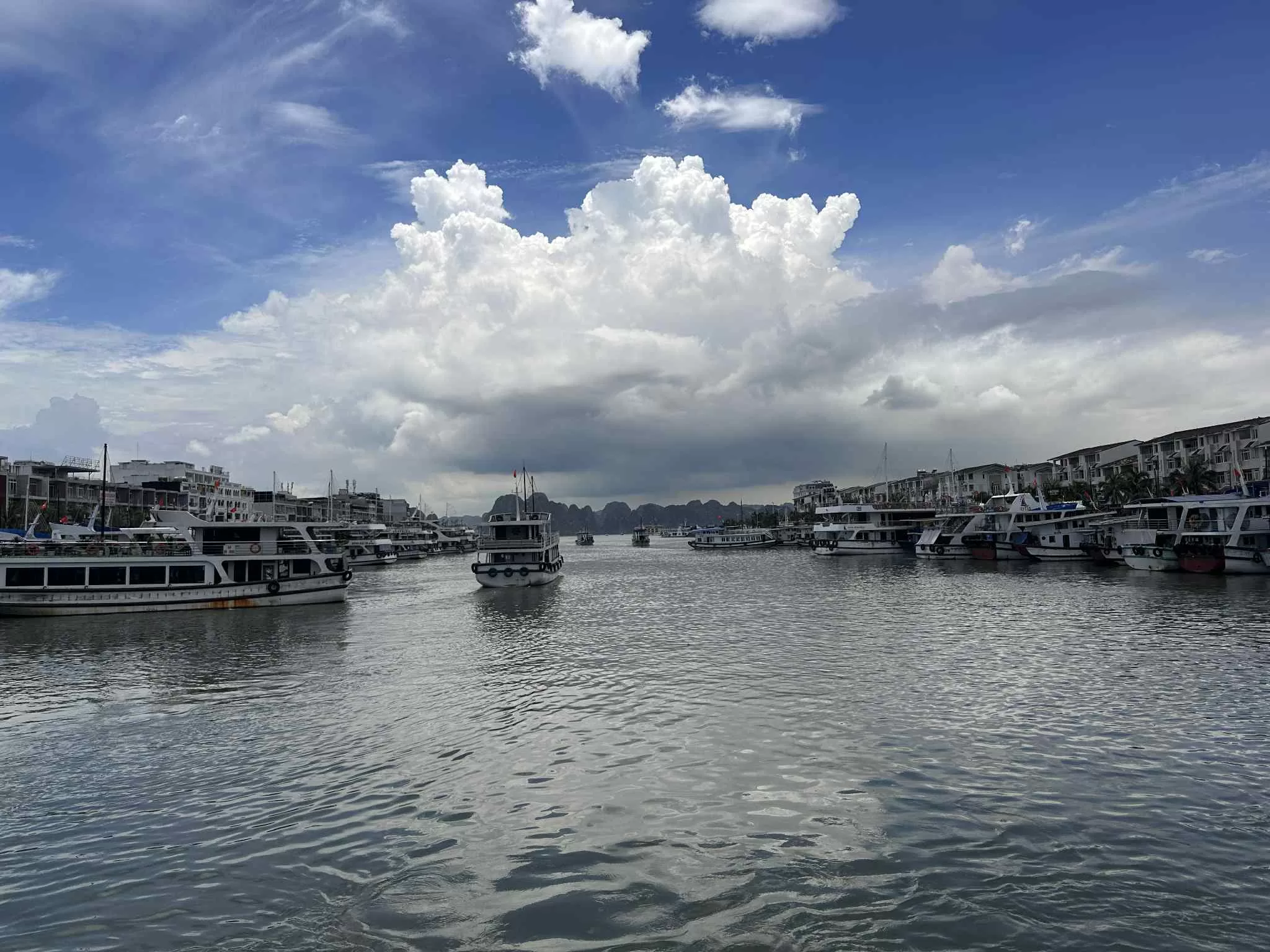 Tour a Ha Long Bay en Vietnam