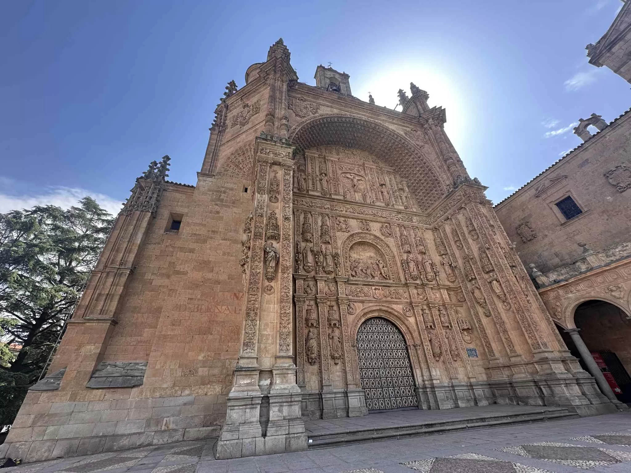 Convento de San Esteban y el arte religioso