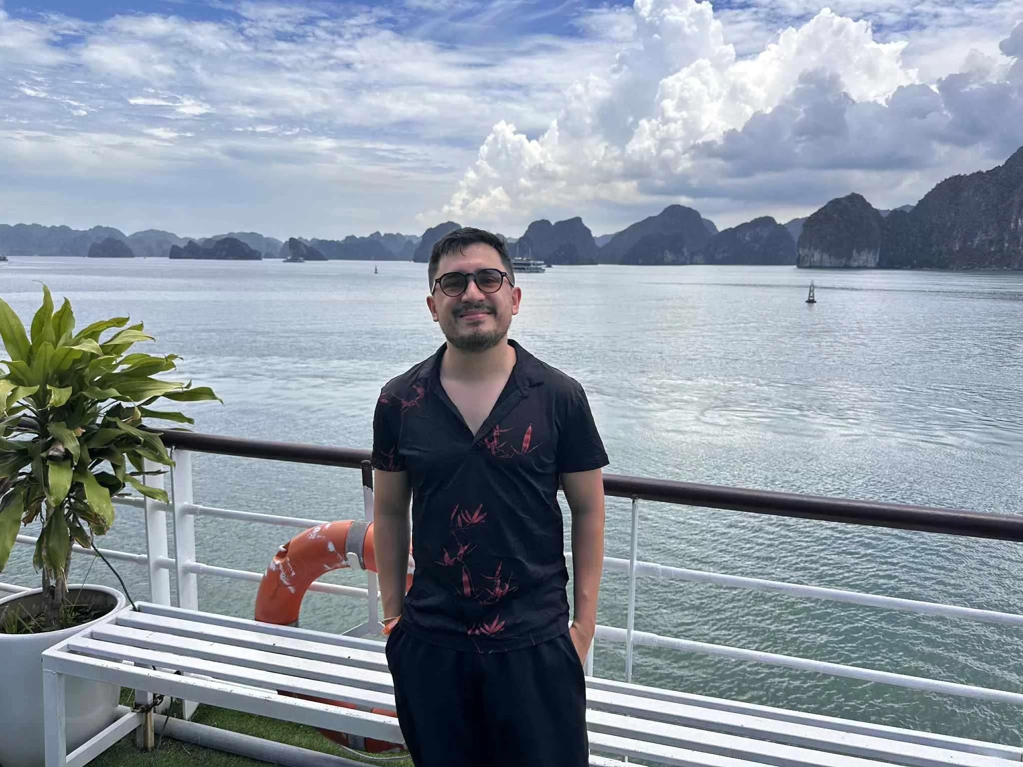 Visitar la Bahía de Ha Long en Vietnam