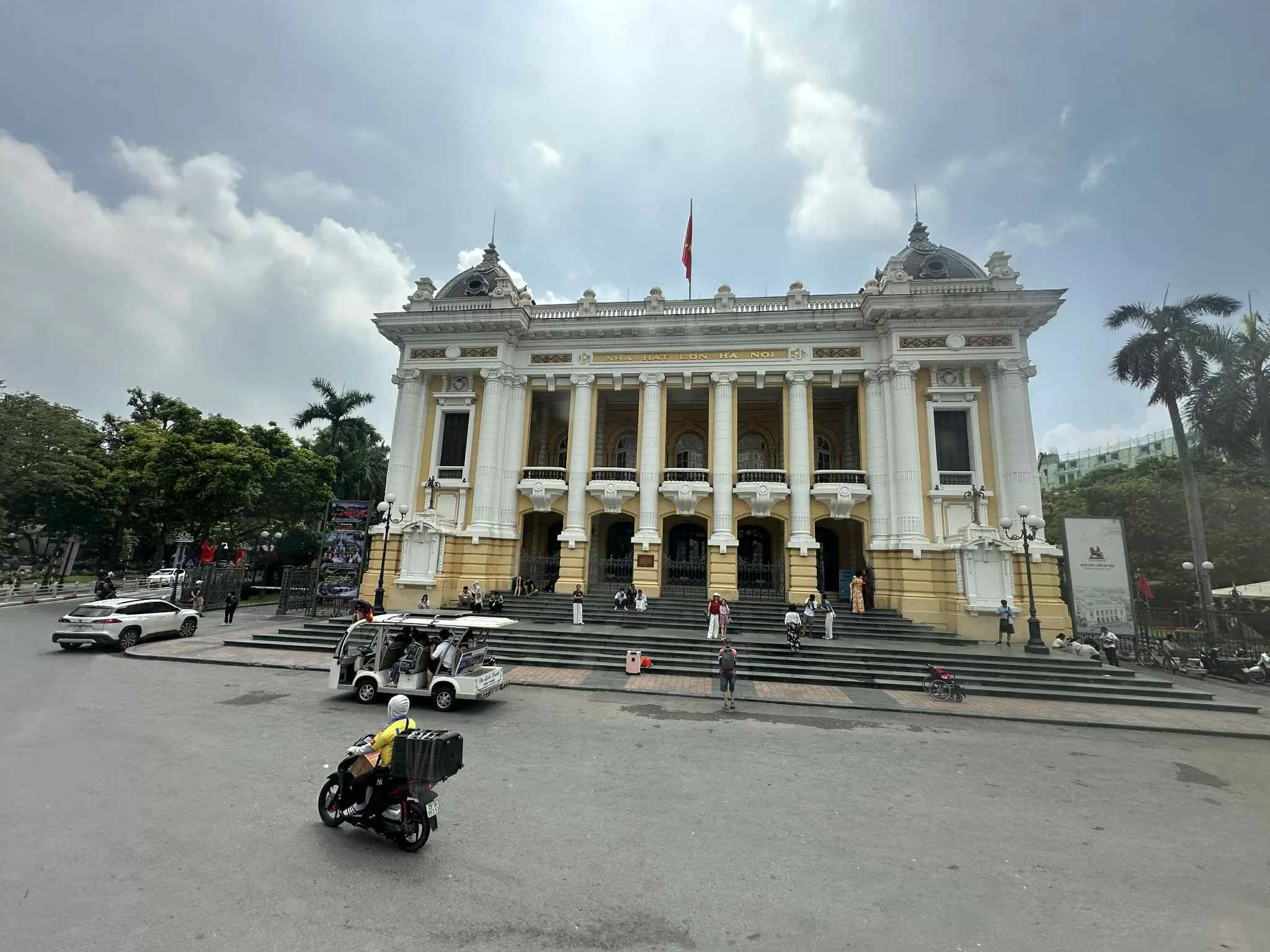 French Quarter: elegance and colonial architecture - Places to Visit in Hanoi