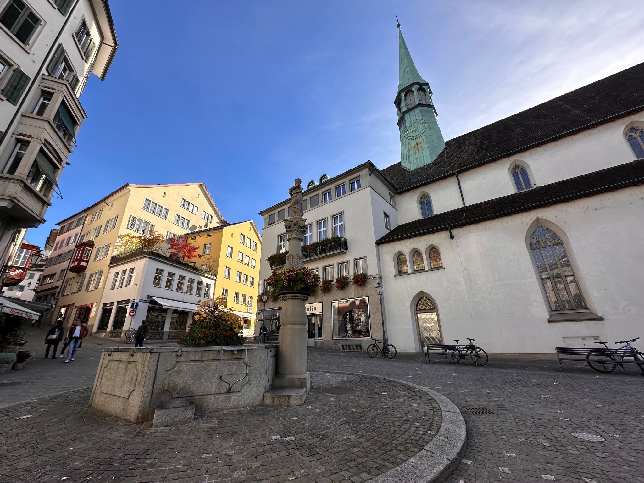 Plaza Weinplatz