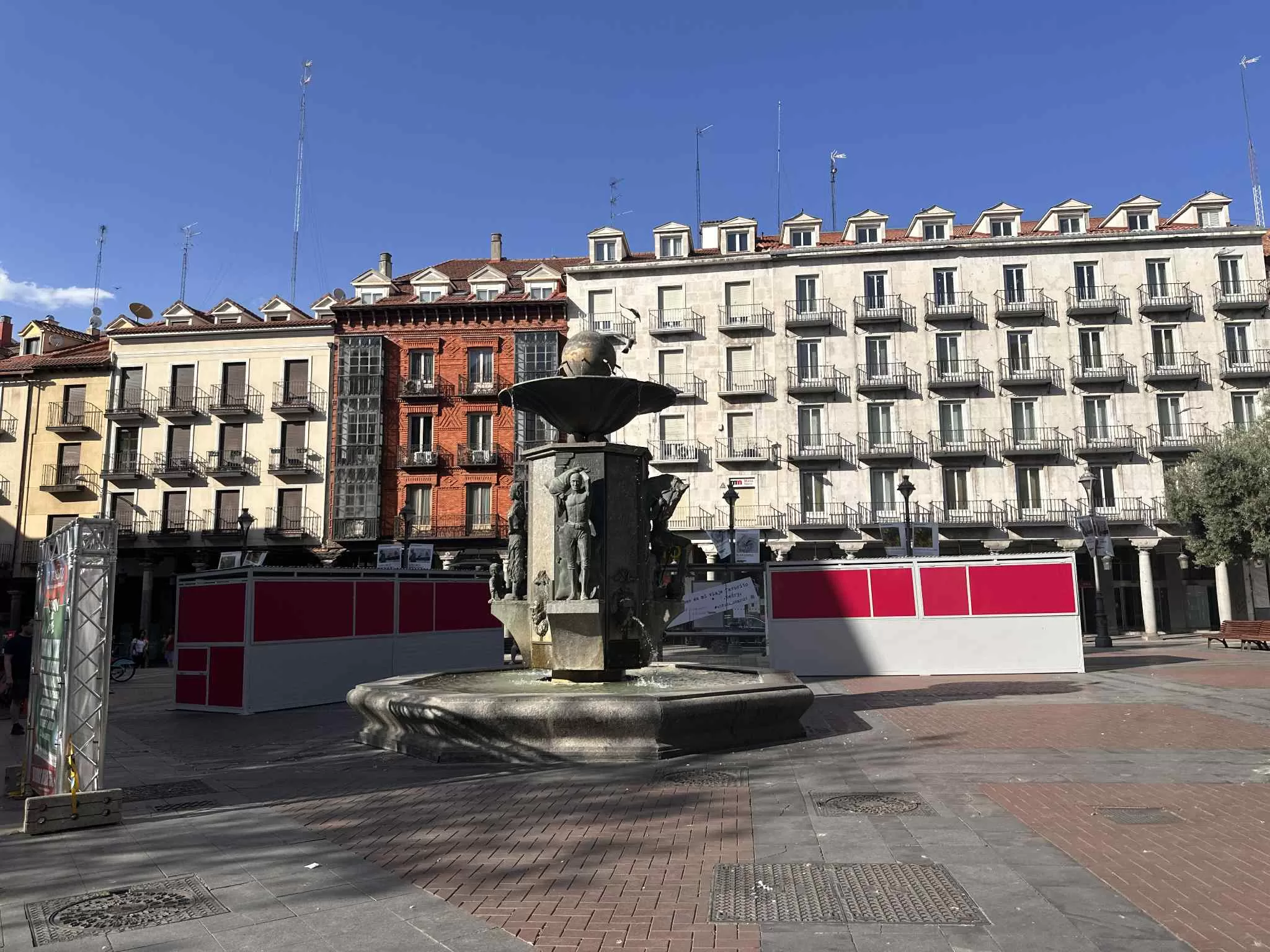 Plazas y espacios emblemáticos