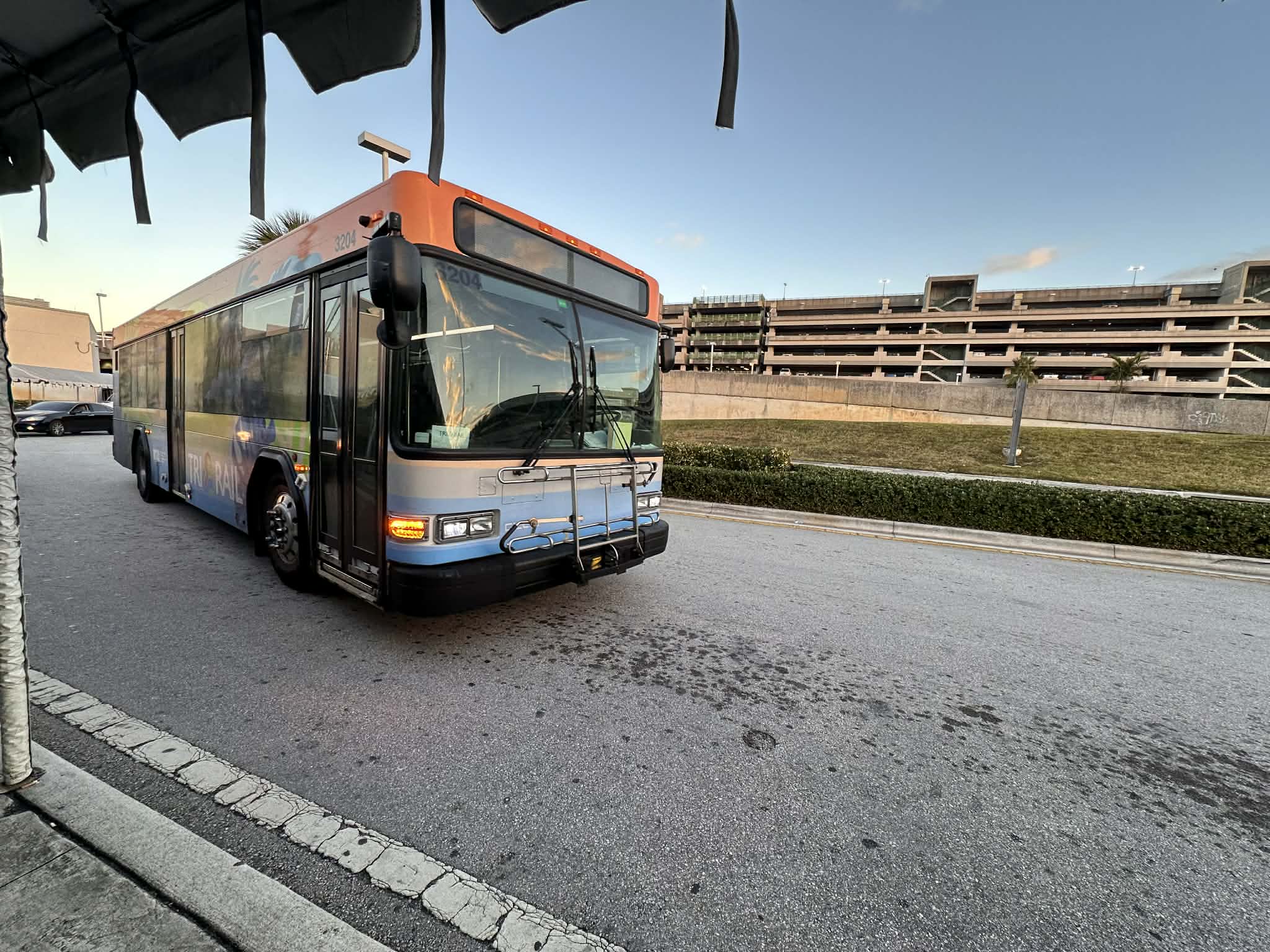 Bus para ir del Aeropuerto a la Estación de tren del aeropuerto de Fort Lauderdale