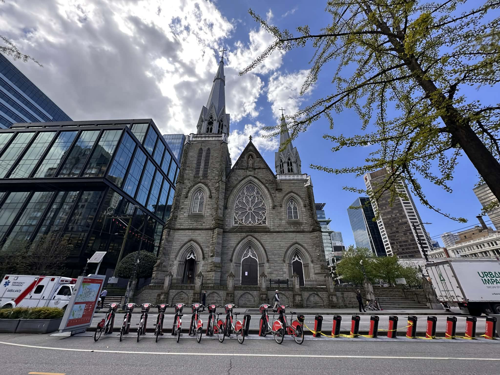 Catedral del Santo Rosario (Vancouver)