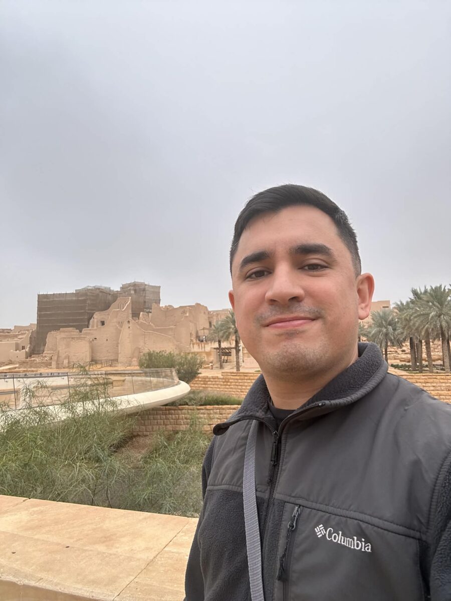 Visitando Diriyah en las afueras de Riad en Arabia Saudita