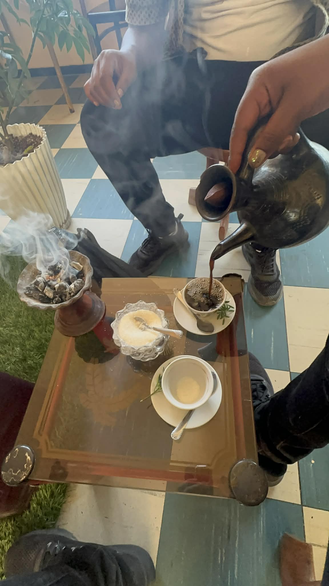 Vivir la ceremonia del café etíope