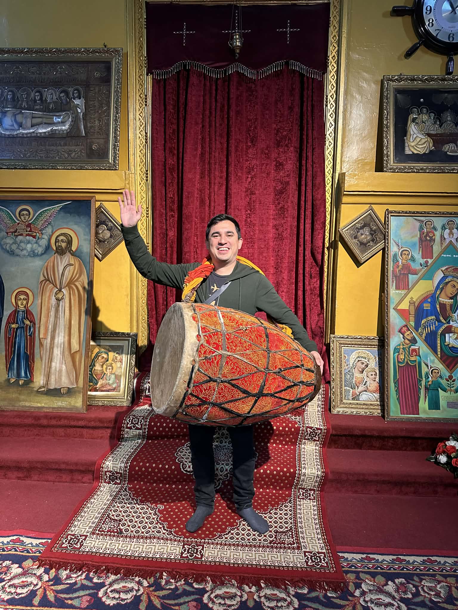 Interior de esta Iglesia Ortodoxa Etíope