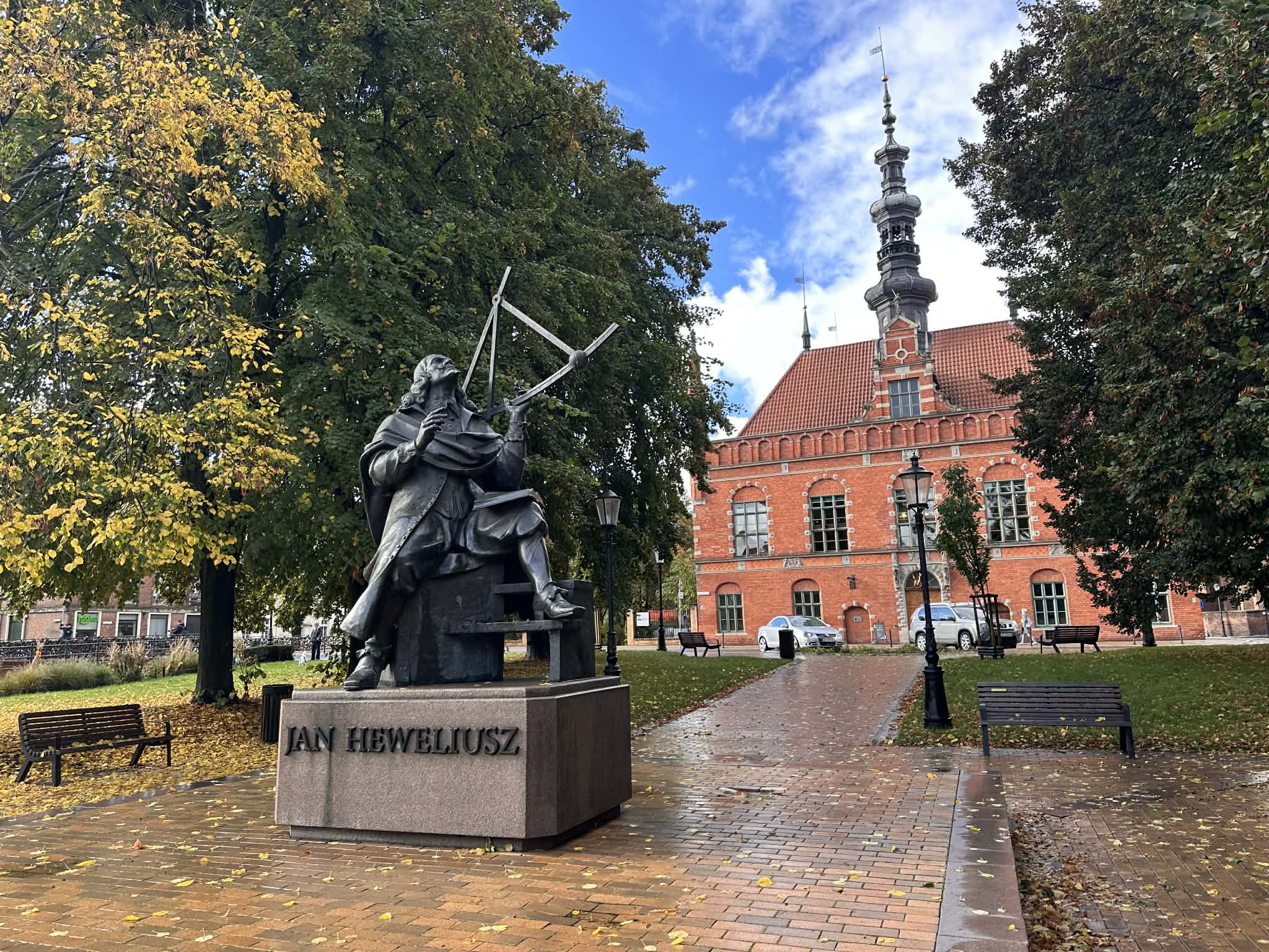 Monumento a Johannes Hevelius (Jan Heweliusz)