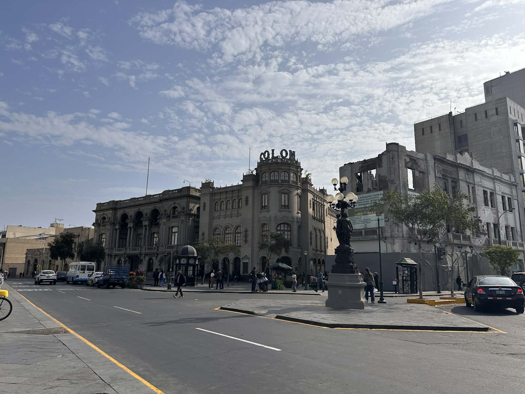 Teatro Colón de Lima