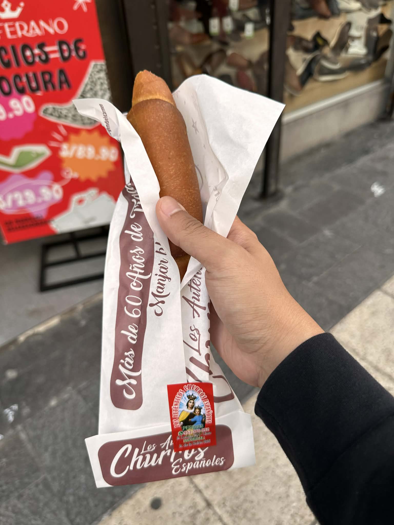 Comer Churros al estilo peruano