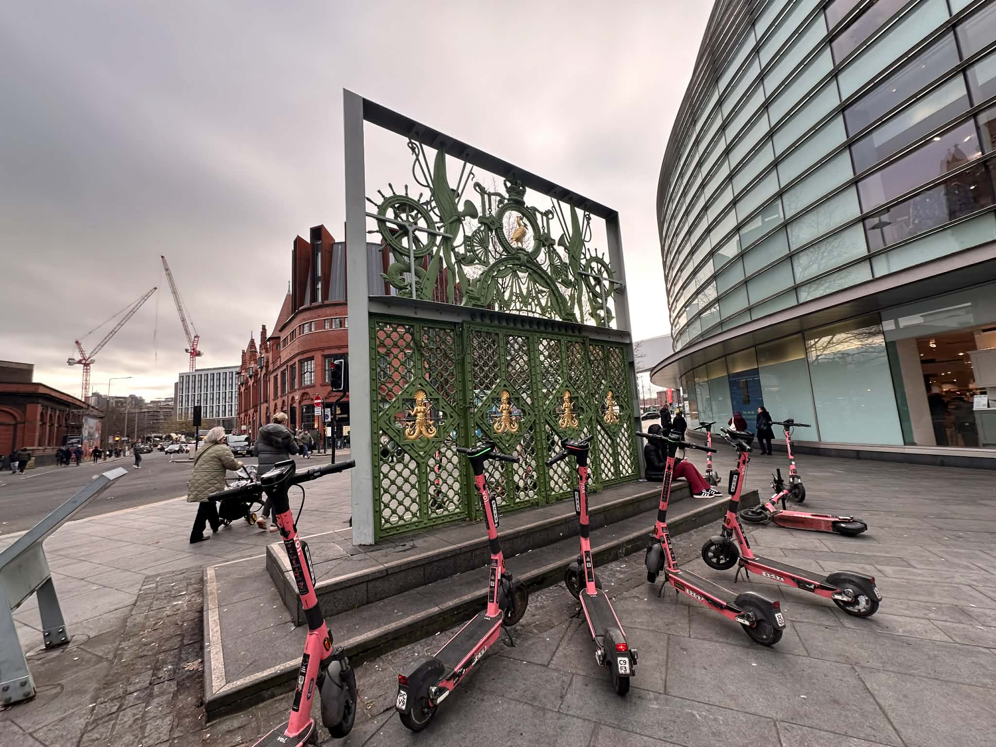 Sailors' Home Gates en Liverpool