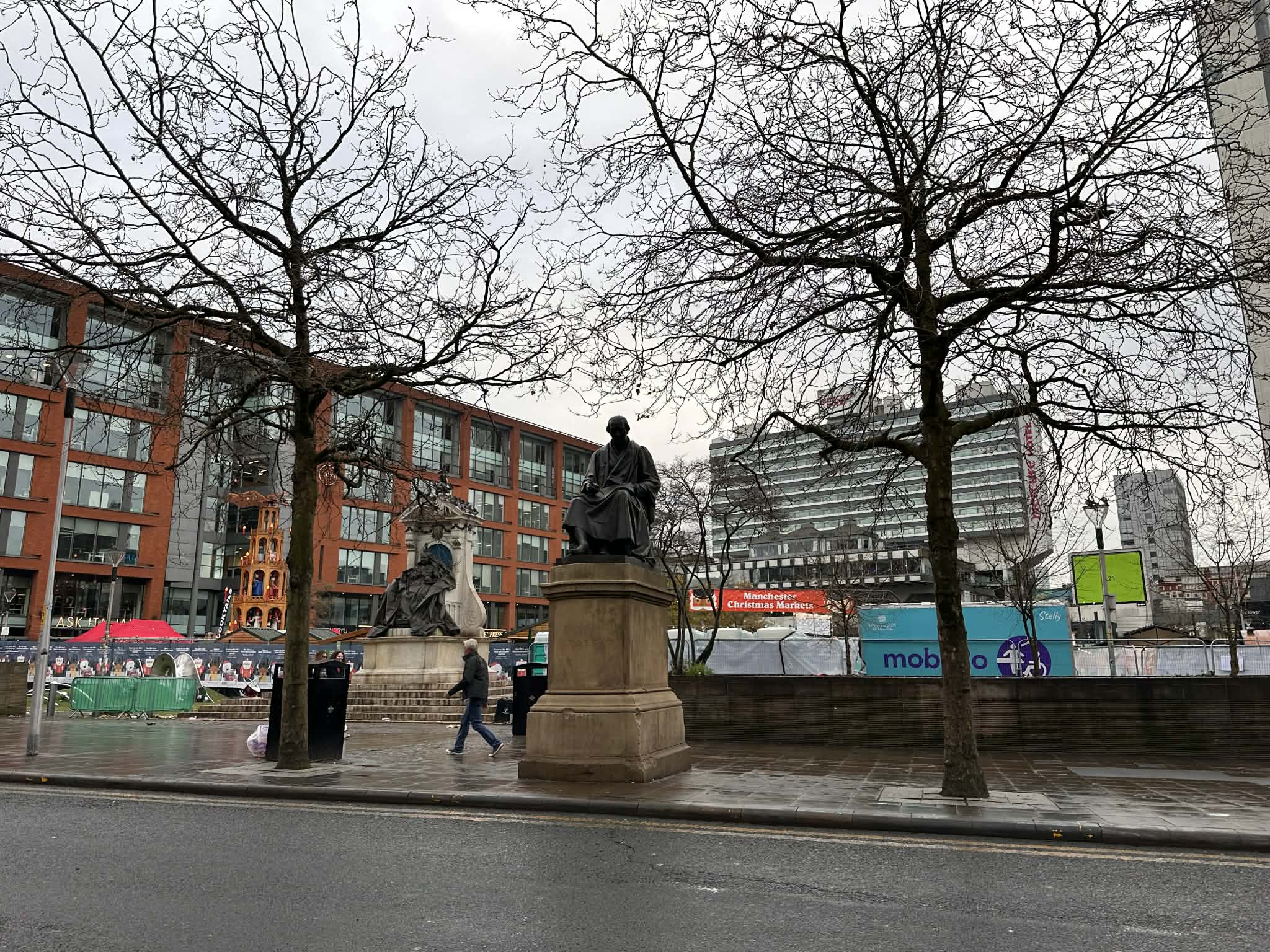 Piccadily Gardens