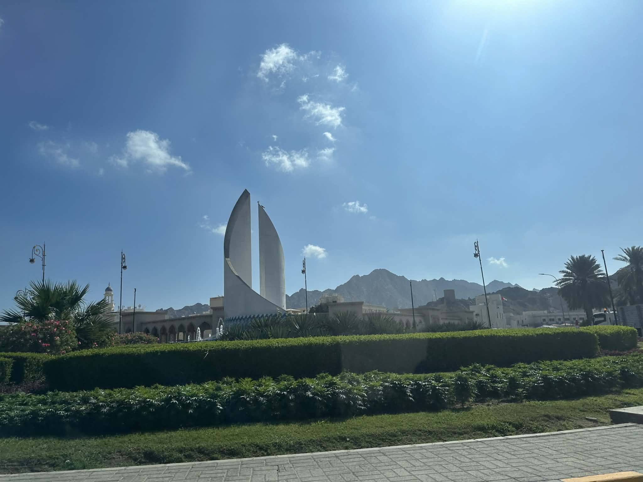 Interesante infraestructura en la ciudad de Mascate