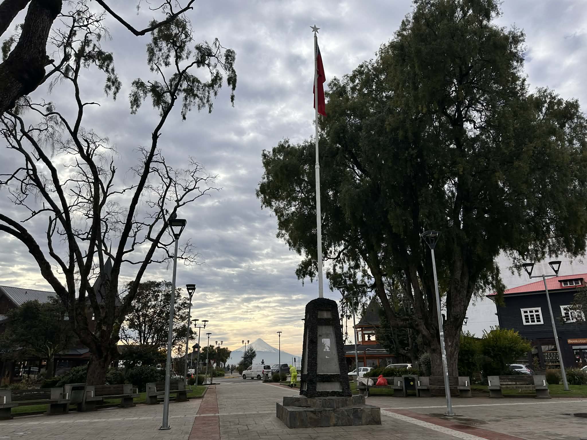 Plaza en el centro de la ciudad