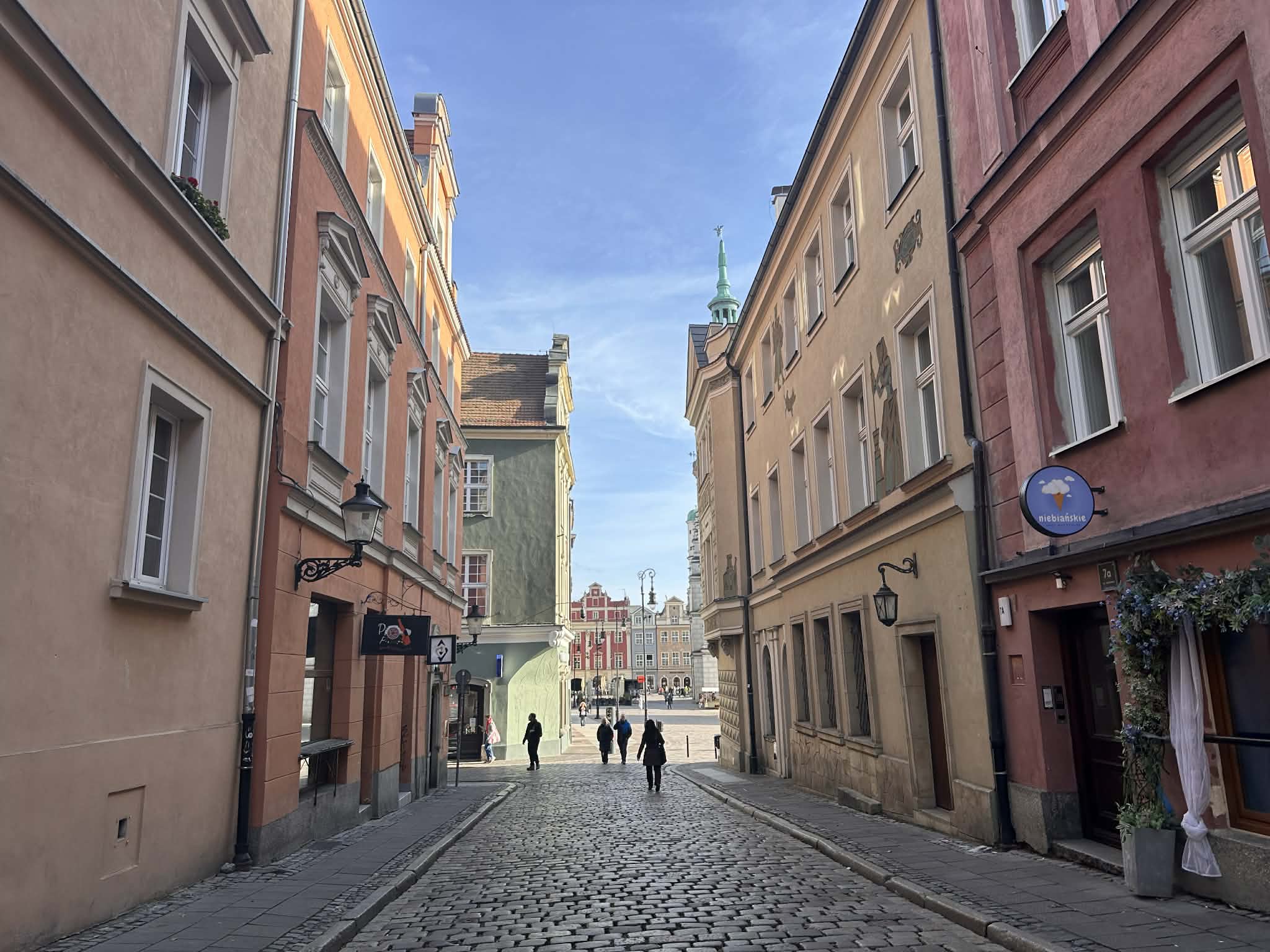 Caminar por el Centro Histórico de Poznan