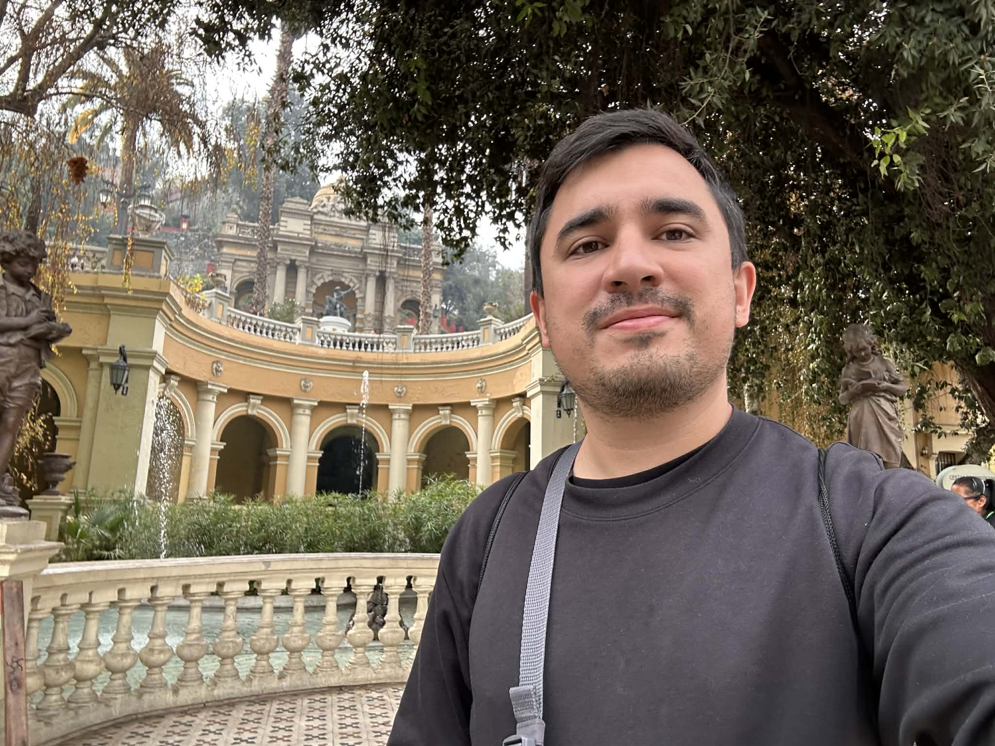 Visitar todos los rincones que tiene la ciudad de Santiago