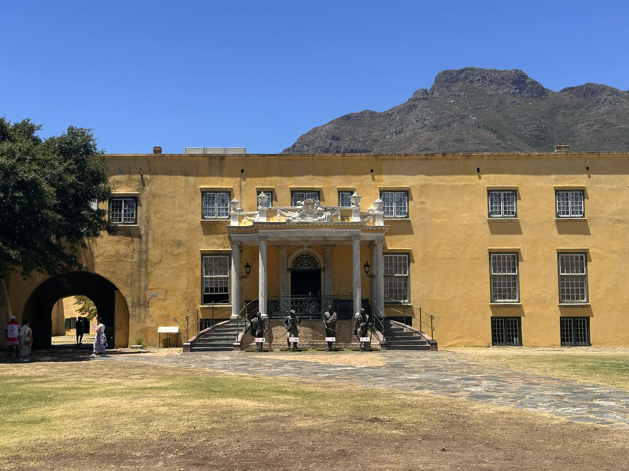 Interior del Castillo de Buena Esperanza